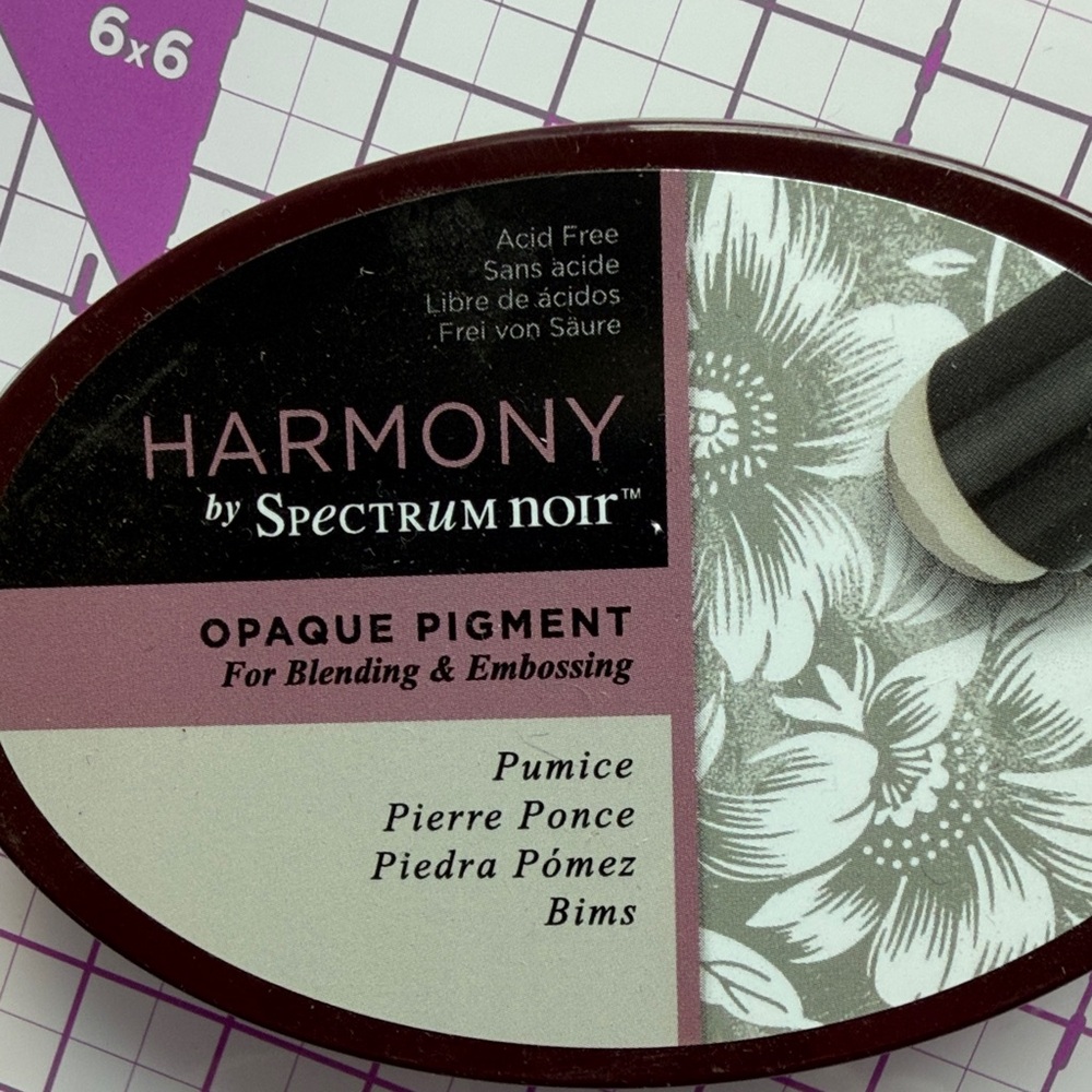 Spectrum Noir Harmony Opaque Pigment Ink Pad - Pumice